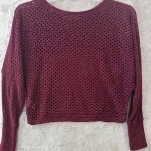 Express Top Open-Knit Crochet Sweater in Wine Cropped